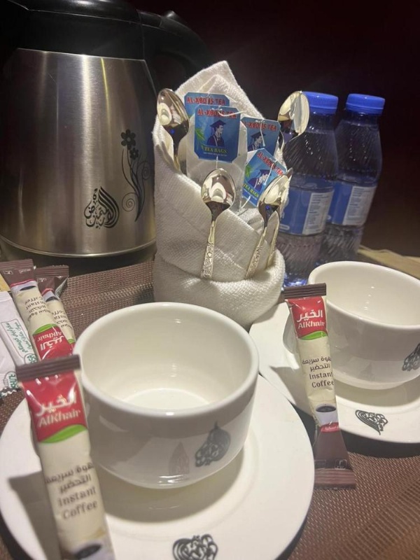 1 Land Premium Hotel image 15