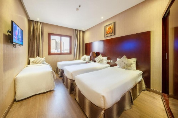1 Land Premium Hotel image 22